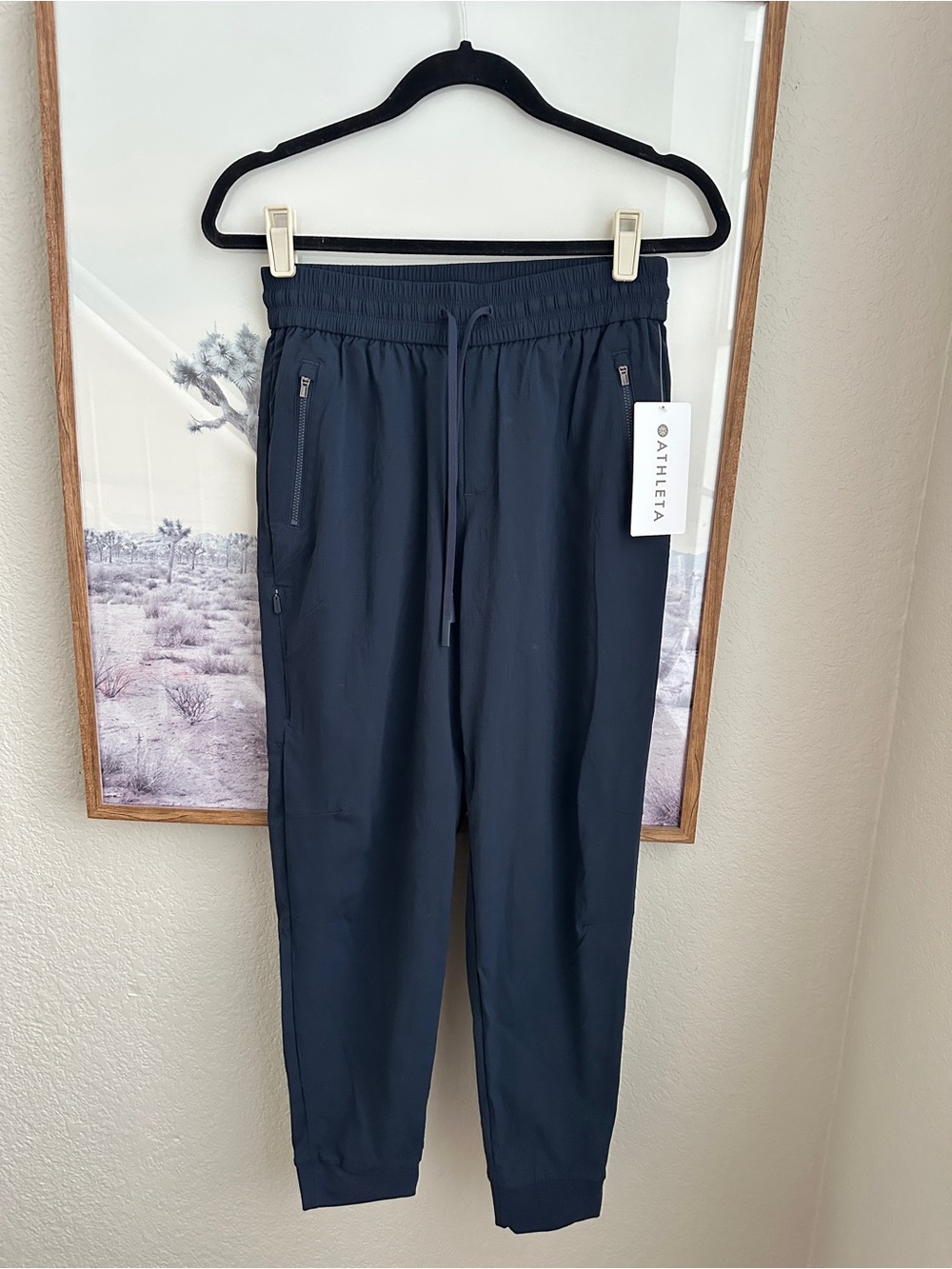 NWT Athleta Trekkie North Jogger Pants Women’s XS Navy Hiking Travel